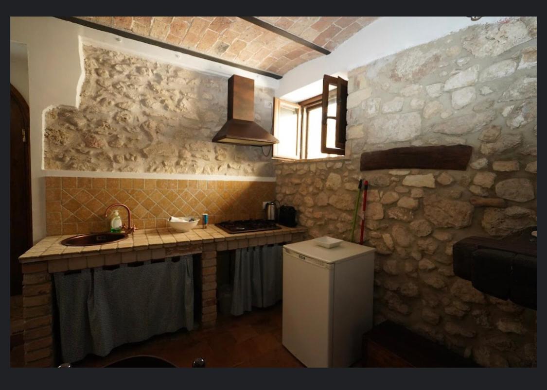 Il Minotauro B&B A 5 Minuti Da Popoli Vittorito 외부 사진