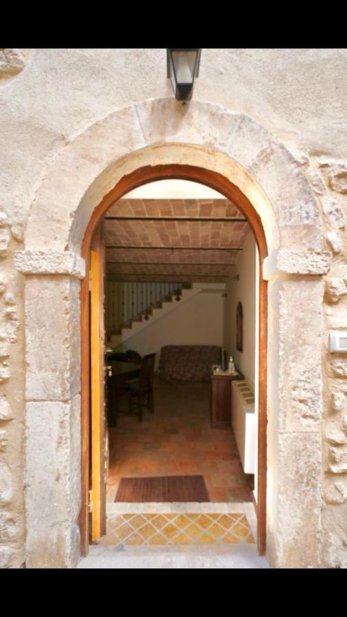 Il Minotauro B&B A 5 Minuti Da Popoli Vittorito 외부 사진